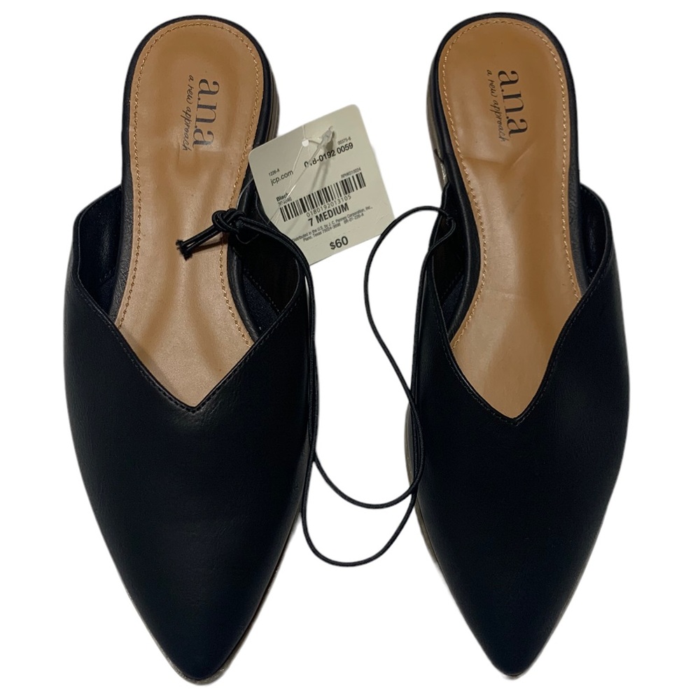 a.n.a Slide On Black Flats NWT Size 7
